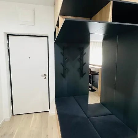 Record Park - Studio Lägenhet *